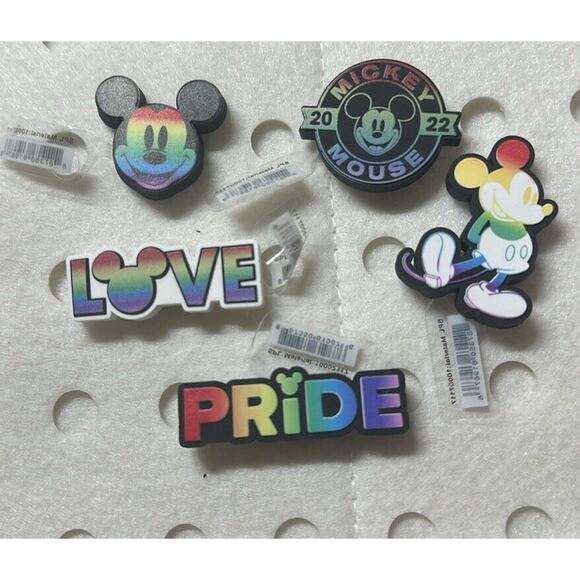 Disney Pride Mickey Mouse Shoe Charms Lot of 5. Crocs Jibbitz Style 2022 Rainbow - Picture 2 of 6